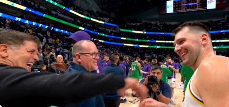 od体育官网-玩笑？真心话！东契奇打趣库班：我对你们可是4胜0负哦~想我吗？